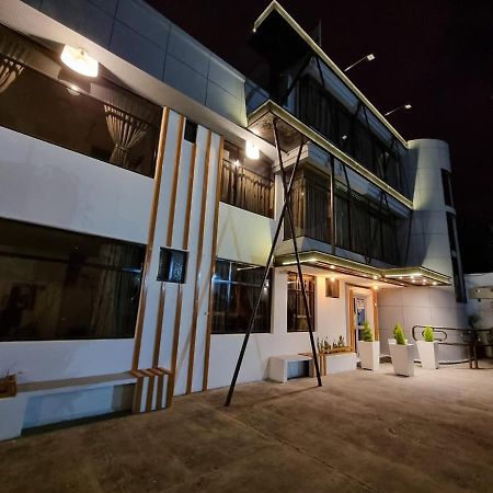 The Bronx Hotel Latacunga Ngoại thất bức ảnh